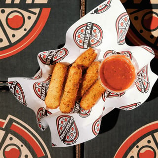 Mozzarella Sticks (4)